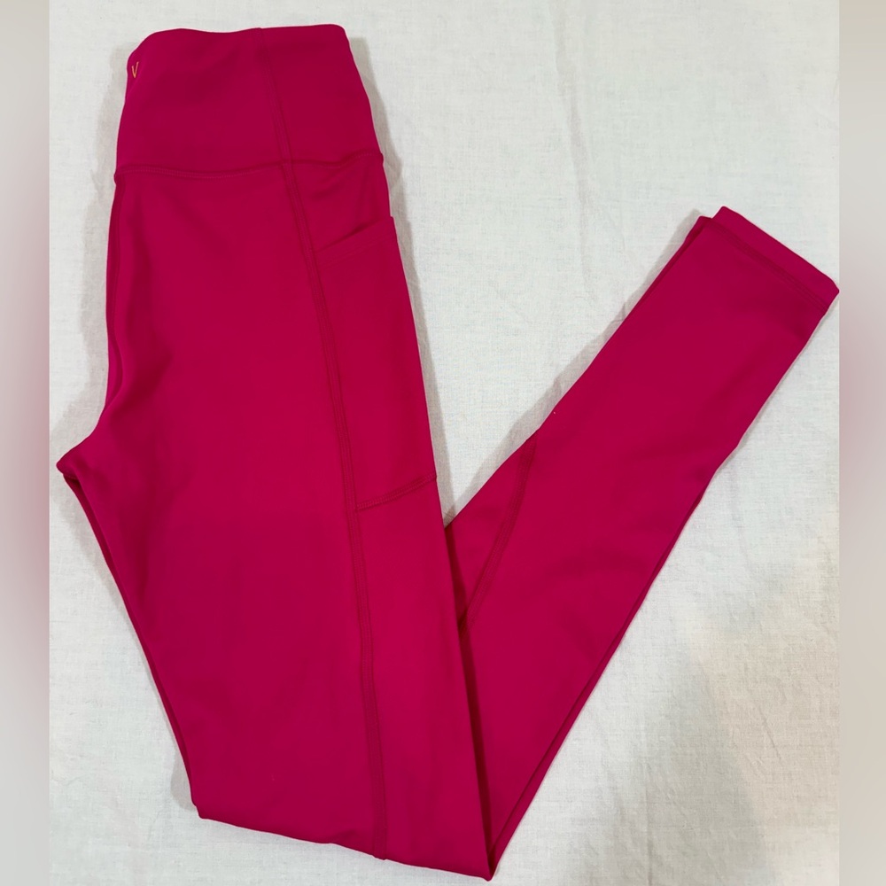 victoria sport leggings